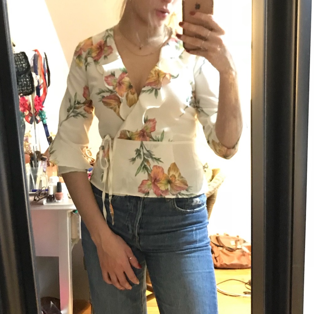Floral wrap Blouse
